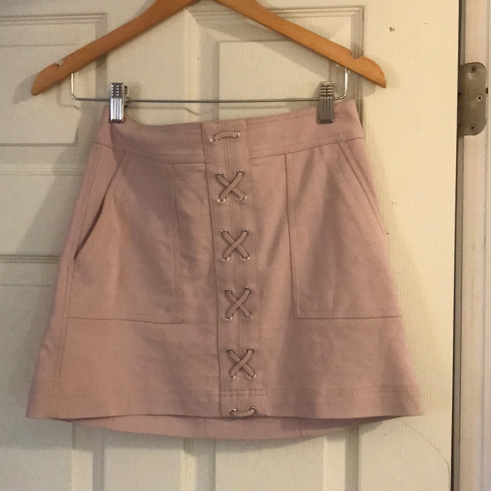 Size 0 pink skirt
